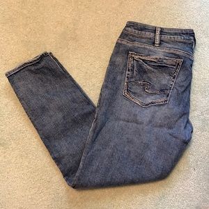 Silver medium wash boyfriend jeans Size 34x29